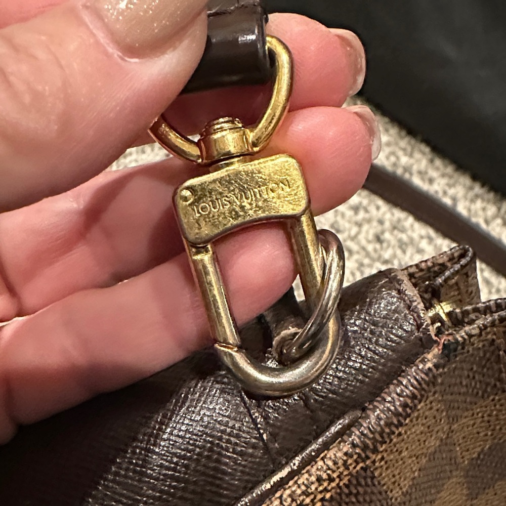 Louis Vuitton Damier Ebene - Picture 4 of 14